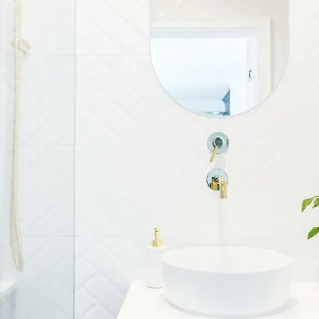 Brooklyn Apartment *